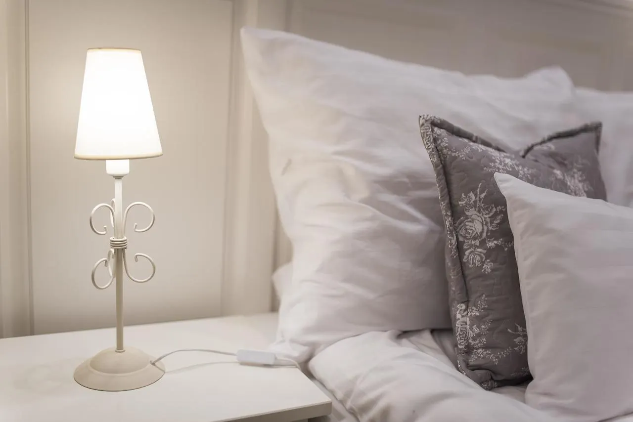 Bed & Breakfast Serenity Boutique Budapest